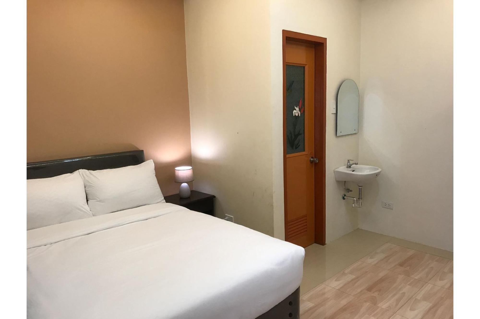 Guest Hotel Naga  Εξωτερικό φωτογραφία